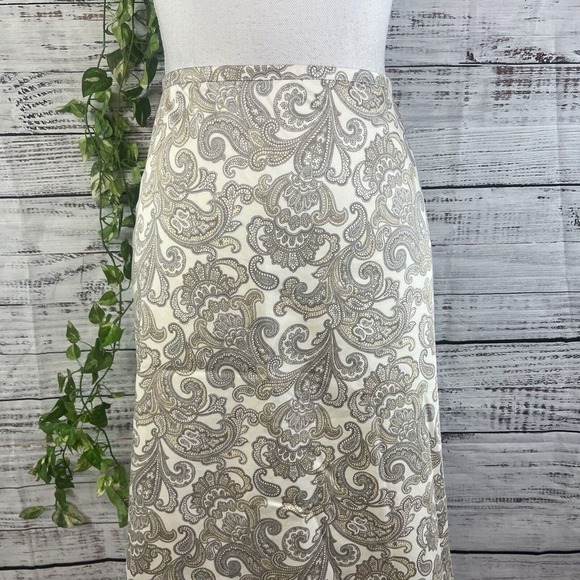 346 Brooks Brothers Skirt size 6 Ivory Gray Paisley Knee A Line Modest Preppy - Picture 3 of 13